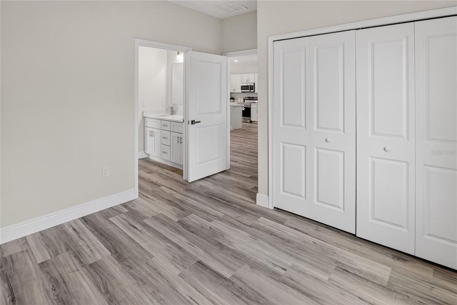 Spacious, unfurnished interior of a new home in , Ocala (Image 18). Spacious, unfurnished interior of a new home in , Ocala (Image 18).