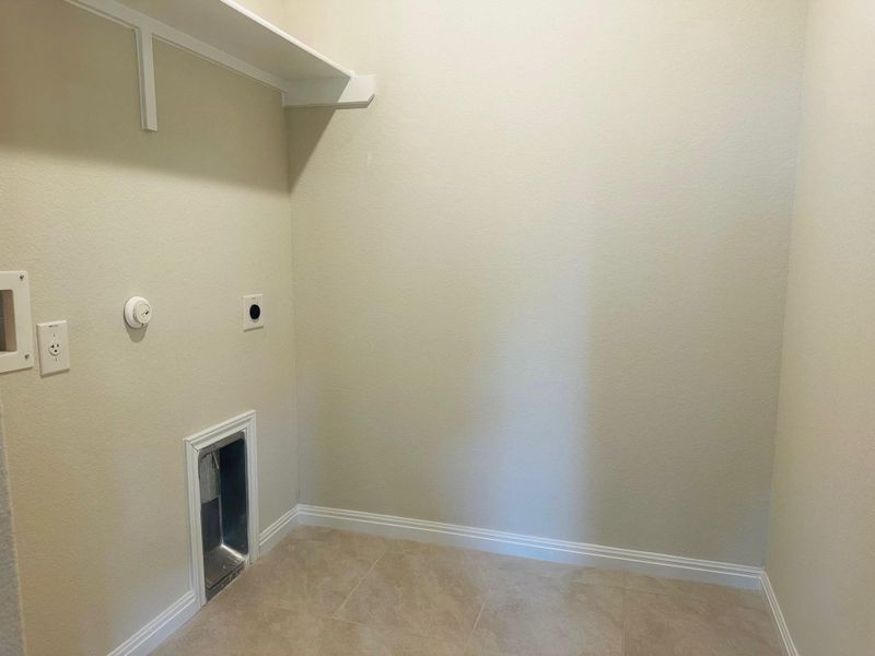 Spacious, unfurnished interior of a new home in Patterson Ranch, Georgetown (Image 25). Spacious, unfurnished interior of a new home in Patterson Ranch, Georgetown (Image 25).