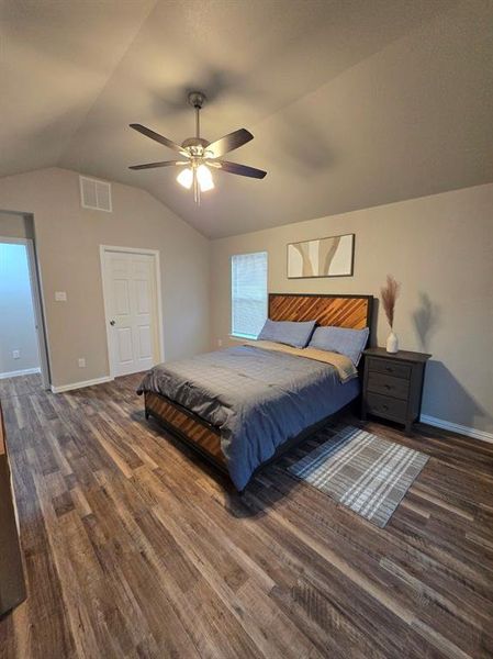 Furnished interior view inside a new home in , Mineral Wells (Image 18). Furnished interior view inside a new home in , Mineral Wells (Image 18).