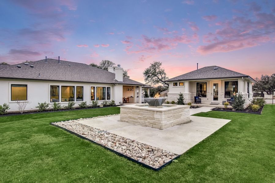 Representative exterior details of a home built from the Casita by Giddens Homes in Whispering Wind, Bertram (Image 30).