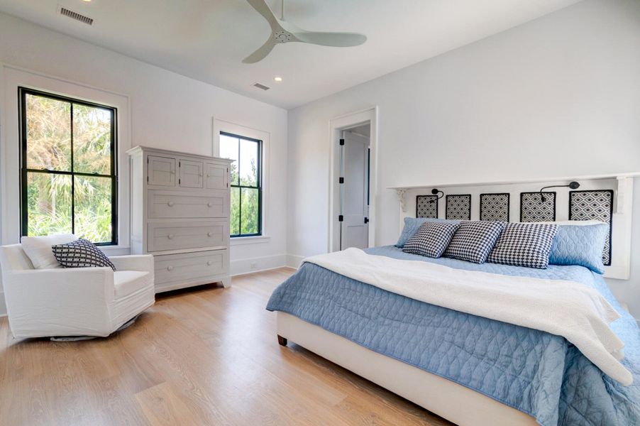 Furnished interior view inside a new home in , Sullivan's Island (Image 6).