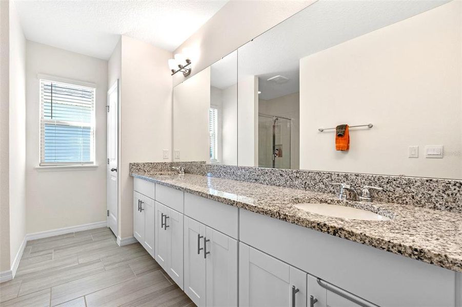 Furnished interior view inside a new home in Waterleigh, Winter Garden (Image 27).