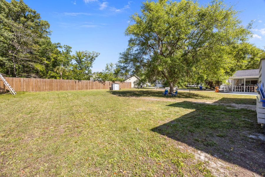 Natural landscape and outdoor views near  in Johns Island (Image 39).