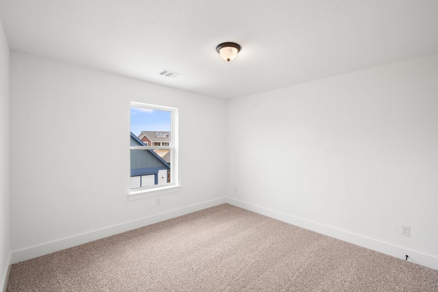 Spacious, unfurnished interior of a new home in Heritage Towne, Midlothian (Image 42). Spacious, unfurnished interior of a new home in Heritage Towne, Midlothian (Image 42).