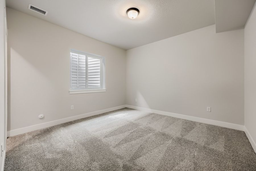 8461 Dines - Bedroom
