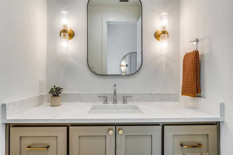 Furnished interior view inside a new home in , Dallas (Image 15).