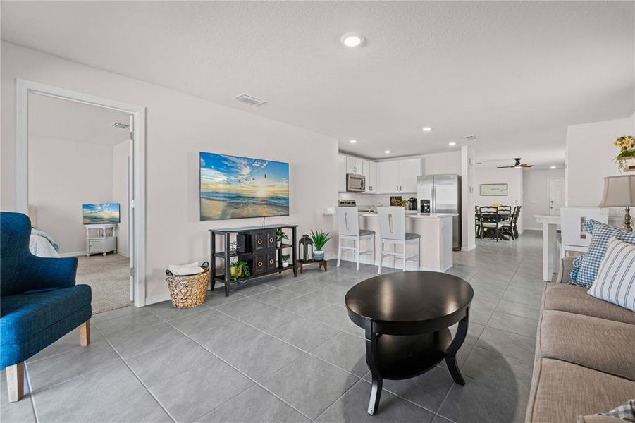 Furnished interior view inside a new home in Silverstone North, Palmetto (Image 14).