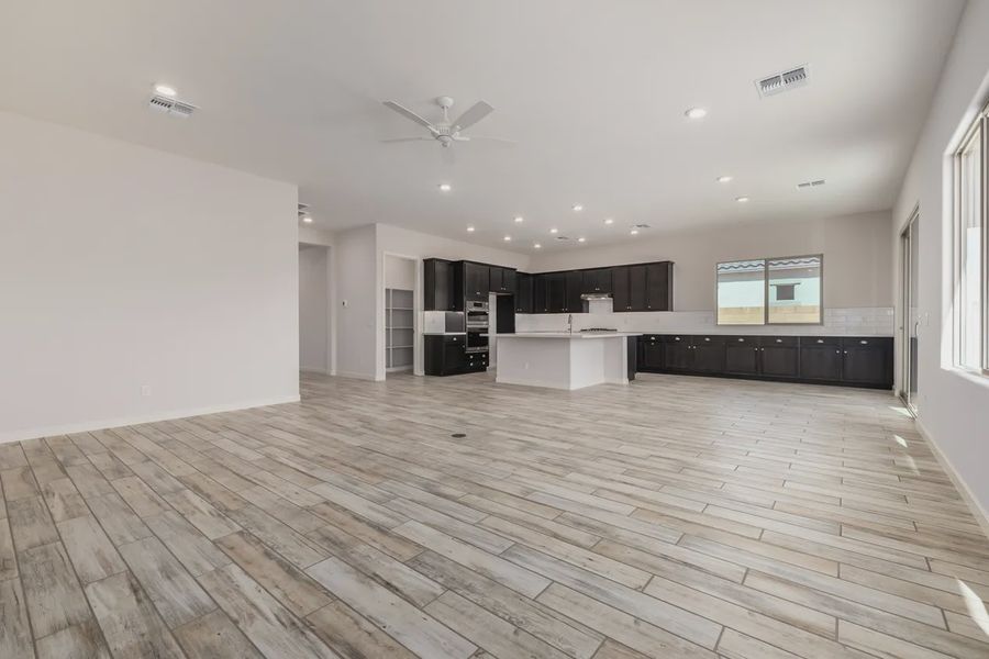 Spacious, unfurnished interior of a new home in Valencia at Granite Vista, Waddell (Image 19).