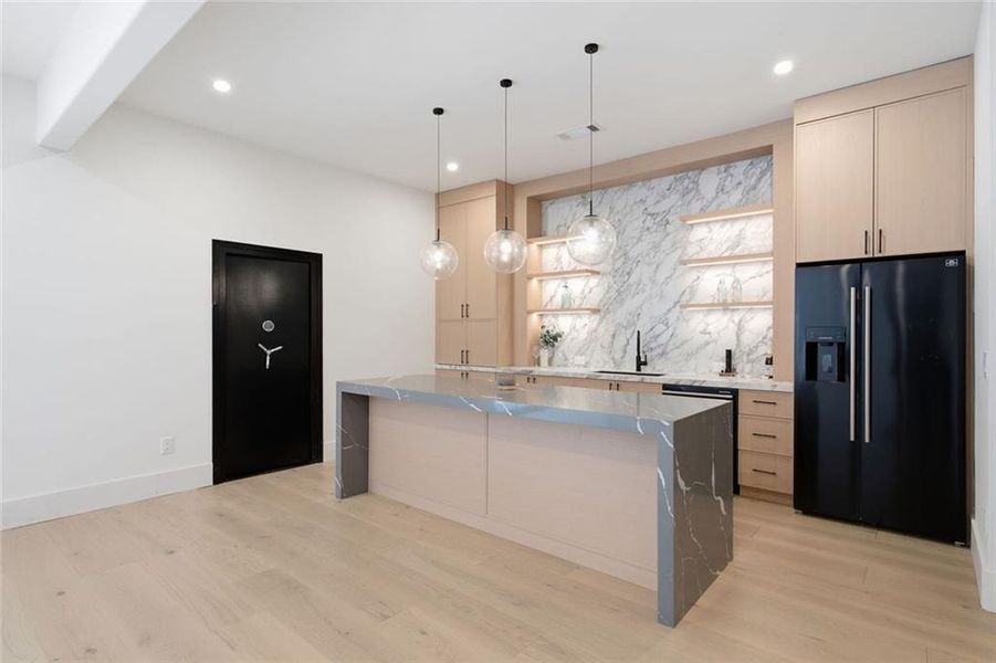 Furnished interior view inside a new home in , Alpharetta (Image 41).