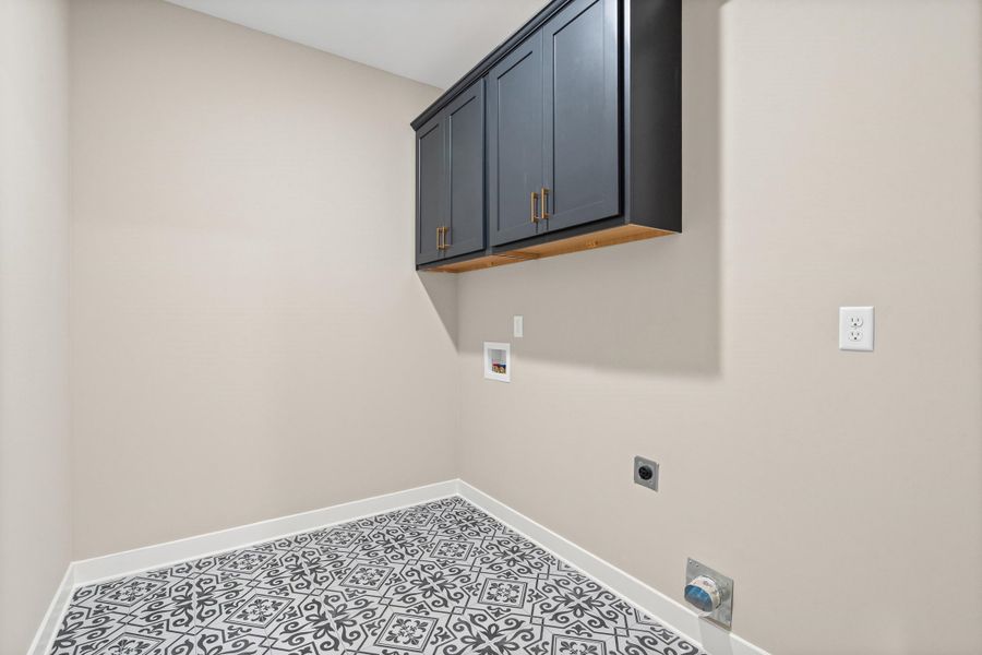 Spacious, unfurnished interior of a new home in Lockwood, Collierville (Image 18). Spacious, unfurnished interior of a new home in Lockwood, Collierville (Image 18).