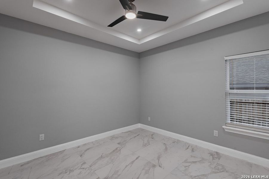 Spacious, unfurnished interior of a new home in , Eagle Pass (Image 22).