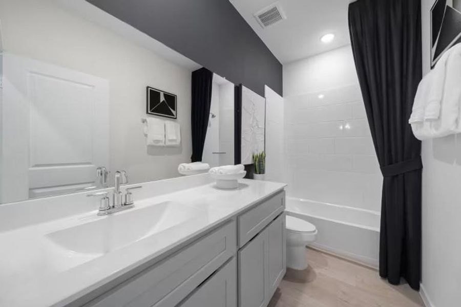 MODEL HOME images may NOT be consistent with the finished product. MODEL HOME images may NOT be consistent with the finished product.