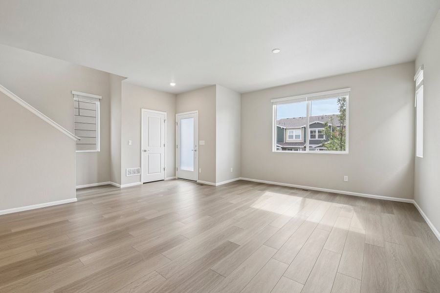 Spacious, unfurnished interior of a new home in Woodrose at Painted Prairie, Aurora (Image 11). Spacious, unfurnished interior of a new home in Woodrose at Painted Prairie, Aurora (Image 11).