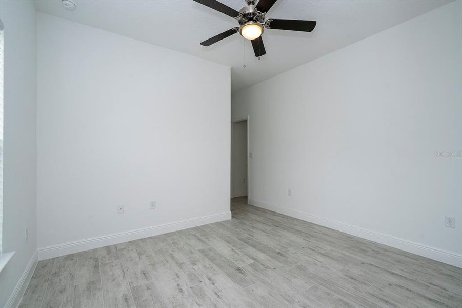Spacious, unfurnished interior of a new home in , Ocala (Image 57).