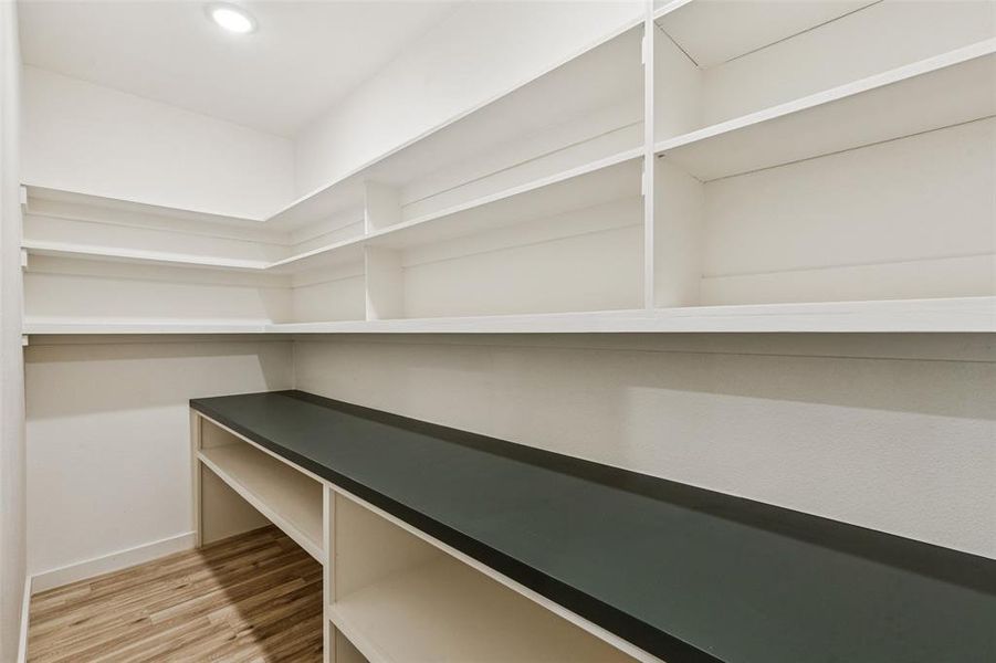 Spacious, unfurnished interior of a new home in , Mesquite (Image 30).