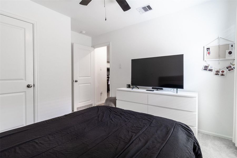 Furnished interior view inside a new home in Burnet Fields at Baytown Crossings, Baytown (Image 15). Furnished interior view inside a new home in Burnet Fields at Baytown Crossings, Baytown (Image 15).