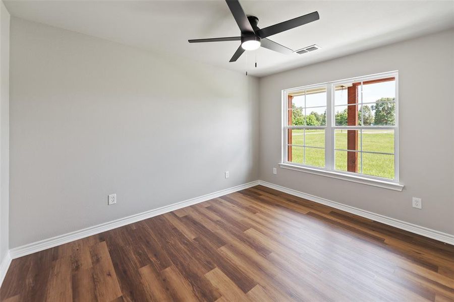 Spacious, unfurnished interior of a new home in , Mount Pleasant (Image 19).