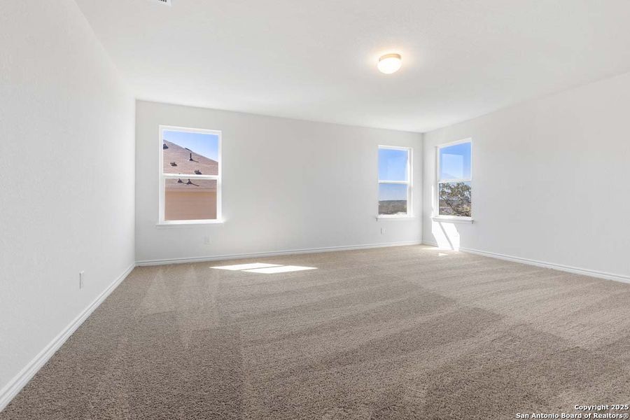 Spacious, unfurnished interior of a new home in , San Antonio (Image 7). Spacious, unfurnished interior of a new home in , San Antonio (Image 7).