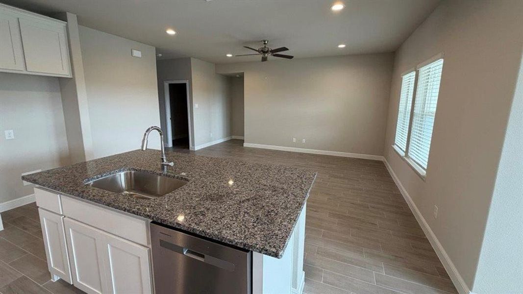 Furnished interior view inside a new home in Shannon Creek, Burleson (Image 8). Furnished interior view inside a new home in Shannon Creek, Burleson (Image 8).