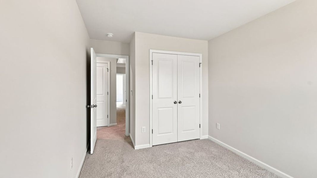 Spacious, unfurnished interior of a new home in Baxter Village, Boiling Springs (Image 25).