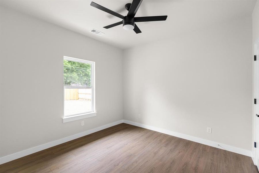 Spacious, unfurnished interior of a new home in , Fort Worth (Image 20).