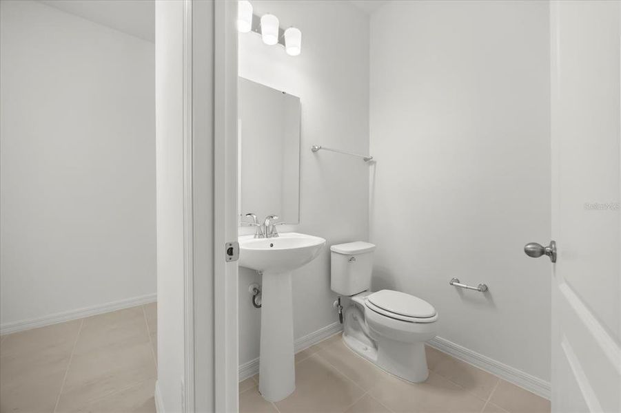 Furnished interior view inside a new home in Hickory Ranch, Auburndale (Image 10).