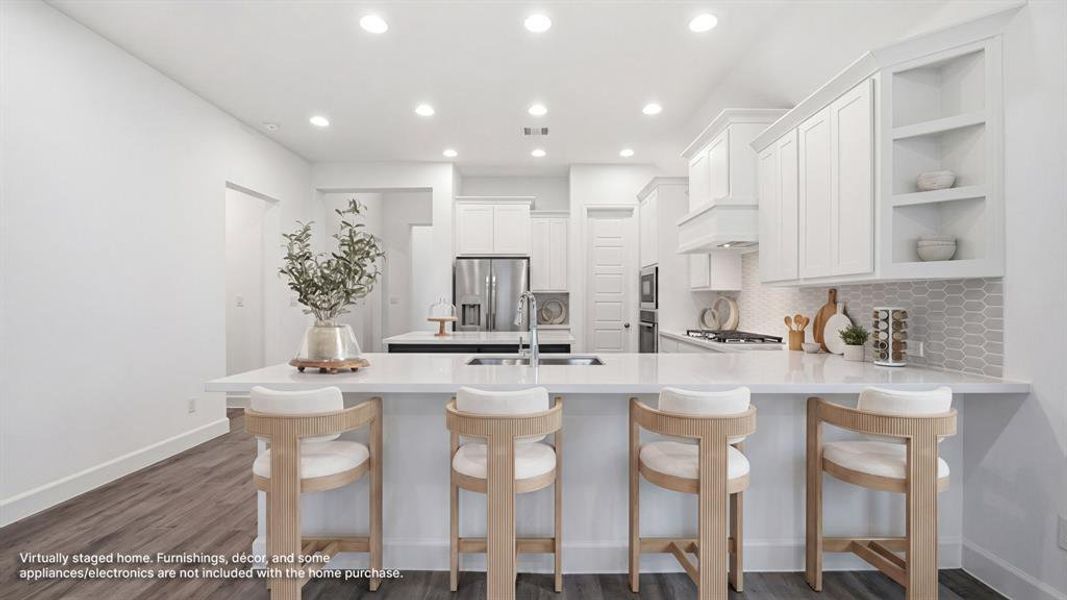Furnished interior view inside a new home in Avondale, Fate (Image 11).