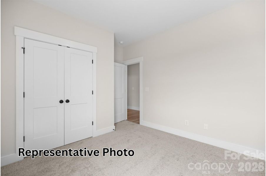 Spacious, unfurnished interior of a new home in Caldwell Forest, Charlotte (Image 16).