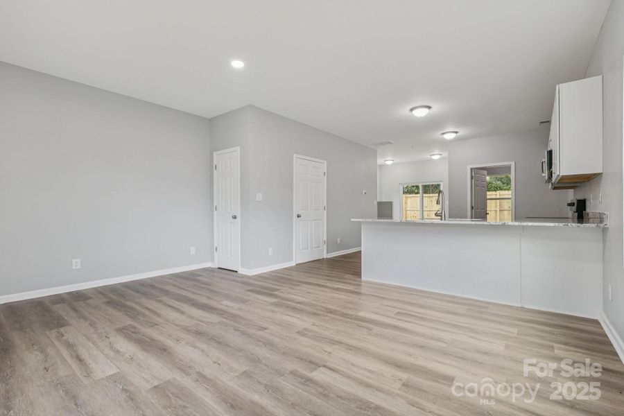 Spacious, unfurnished interior of a new home in , Rock Hill (Image 20).
