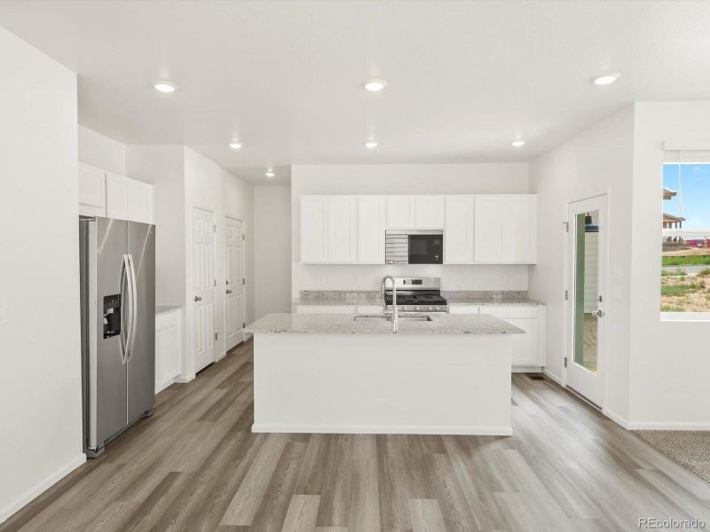 Spacious, unfurnished interior of a new home in Lake Bluff, Greeley (Image 21). Spacious, unfurnished interior of a new home in Lake Bluff, Greeley (Image 21).