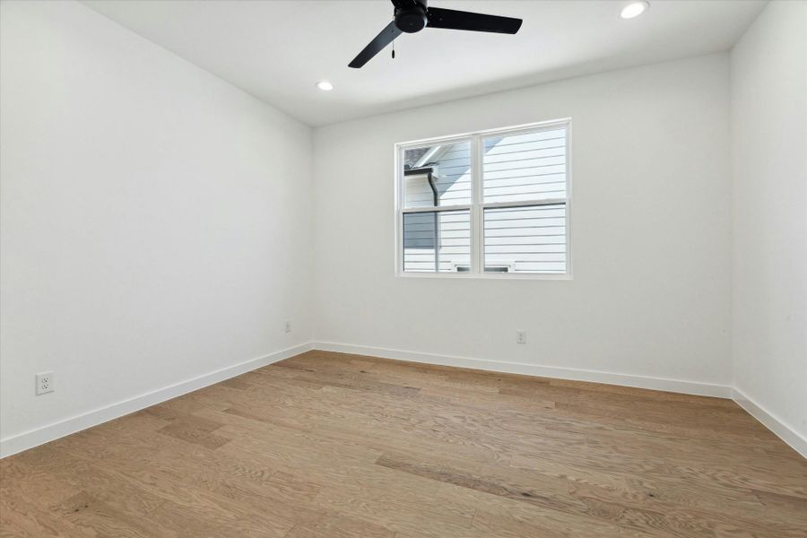 Spacious, unfurnished interior of a new home in , Houston (Image 22).