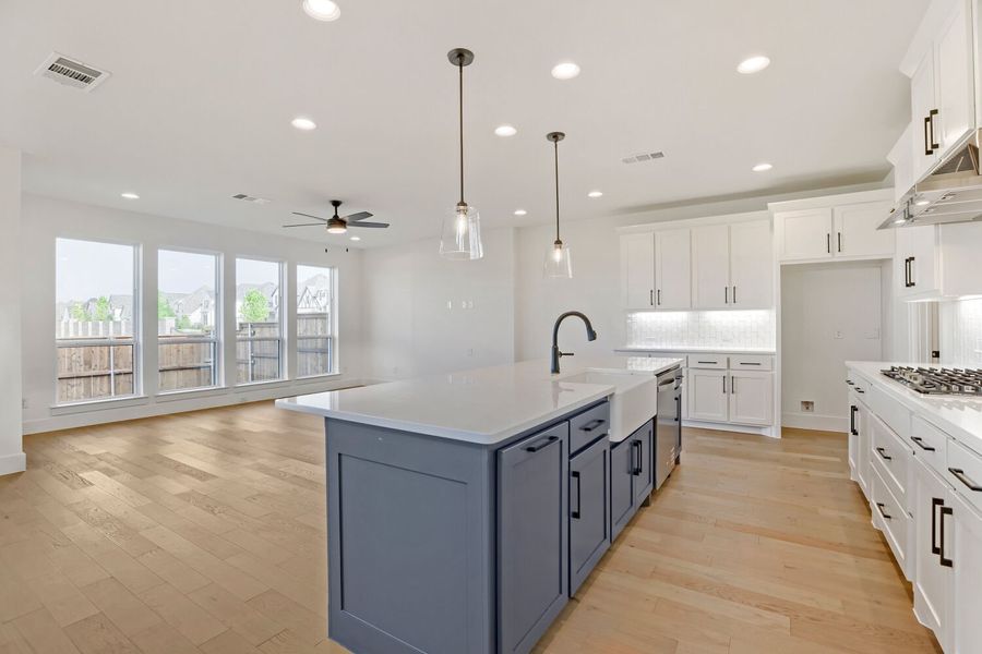 3305 Jazil - Kitchen 3305 Jazil - Kitchen