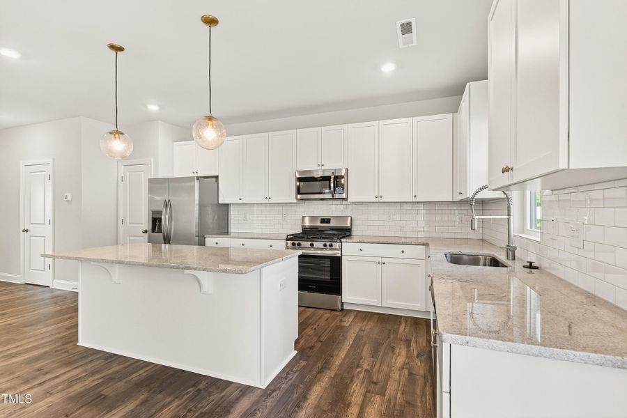 Ral_Paddington_Lot443 (20)