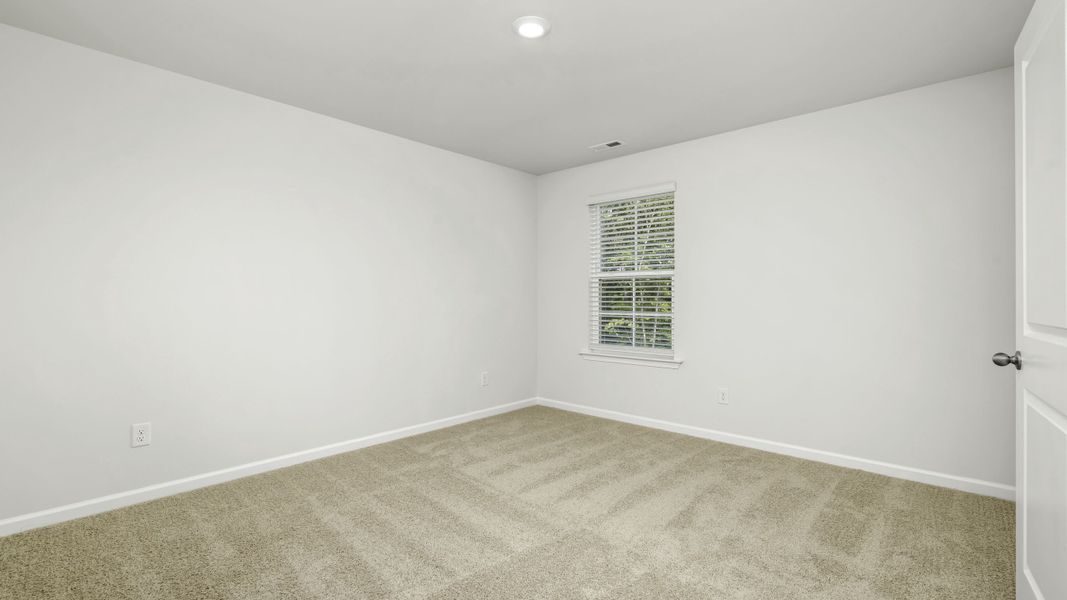 Spacious, unfurnished interior of a new home in Evergreen Landing, Lexington (Image 24). Spacious, unfurnished interior of a new home in Evergreen Landing, Lexington (Image 24).