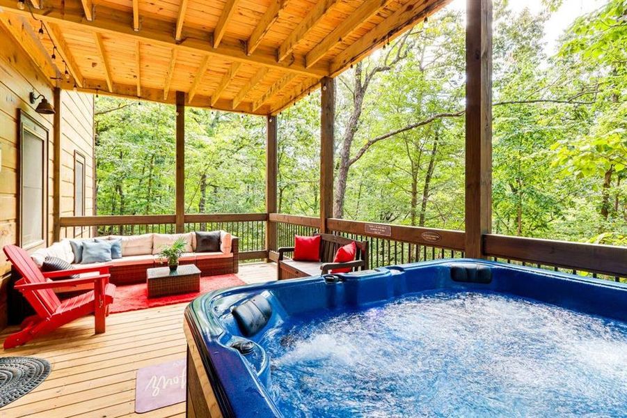 Exterior details and patio area of a home in , Ellijay (Image 30).