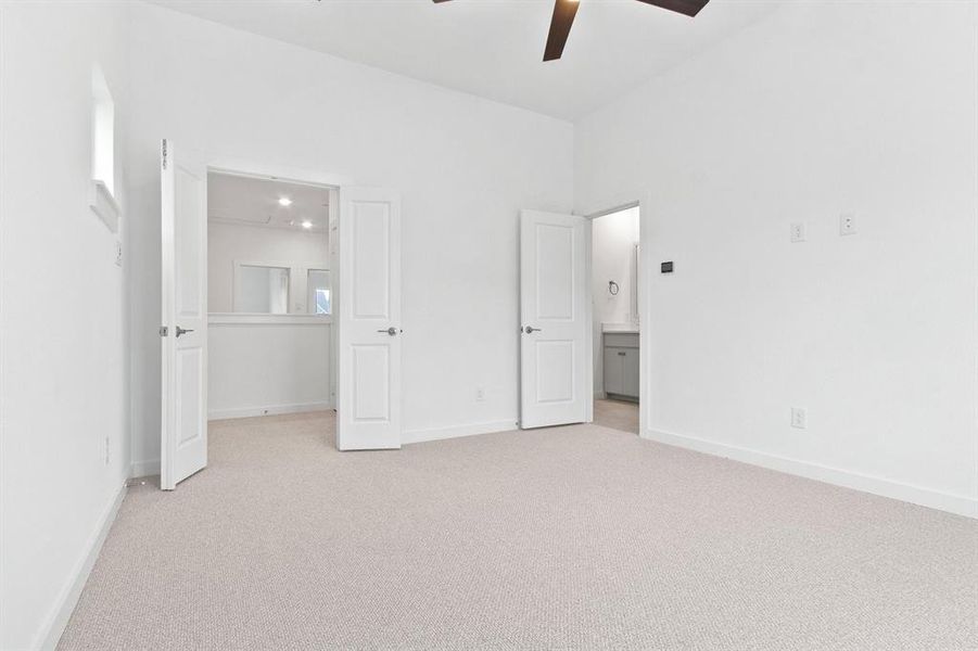 015-723TowerRoad-Wylie-TX-75098-PrimaryBedroom.jpg-SMALL 015-723TowerRoad-Wylie-TX-75098-PrimaryBedroom.jpg-SMALL