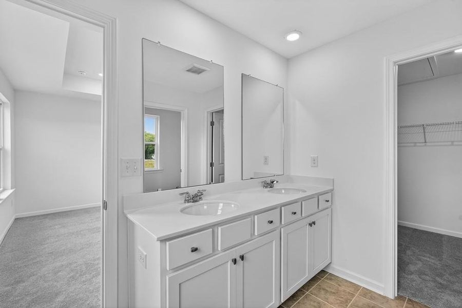 Furnished interior view inside a new home in Chandler Run, Tucker (Image 10).