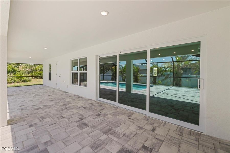 Image 32 of a home in Cape Coral.