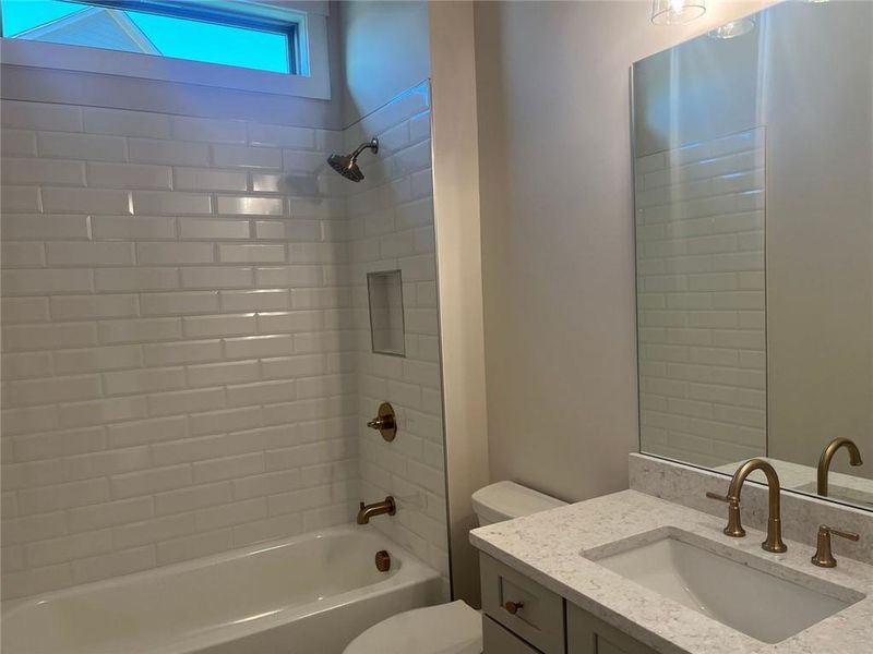 Furnished interior view inside a new home in Horizon at Laurel Canyon, Canton (Image 3). Furnished interior view inside a new home in Horizon at Laurel Canyon, Canton (Image 3).