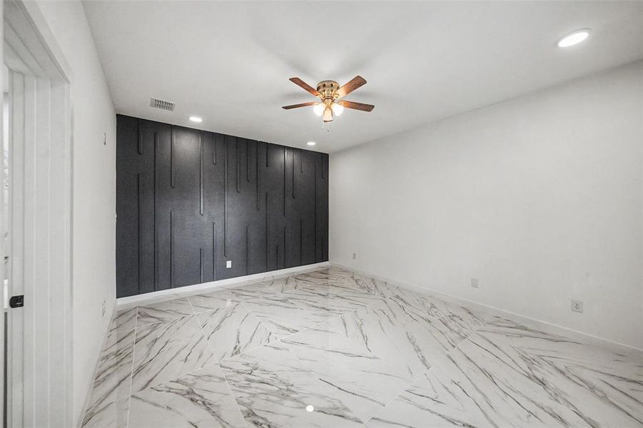 Spacious, unfurnished interior of a new home in , Fort Worth (Image 33).