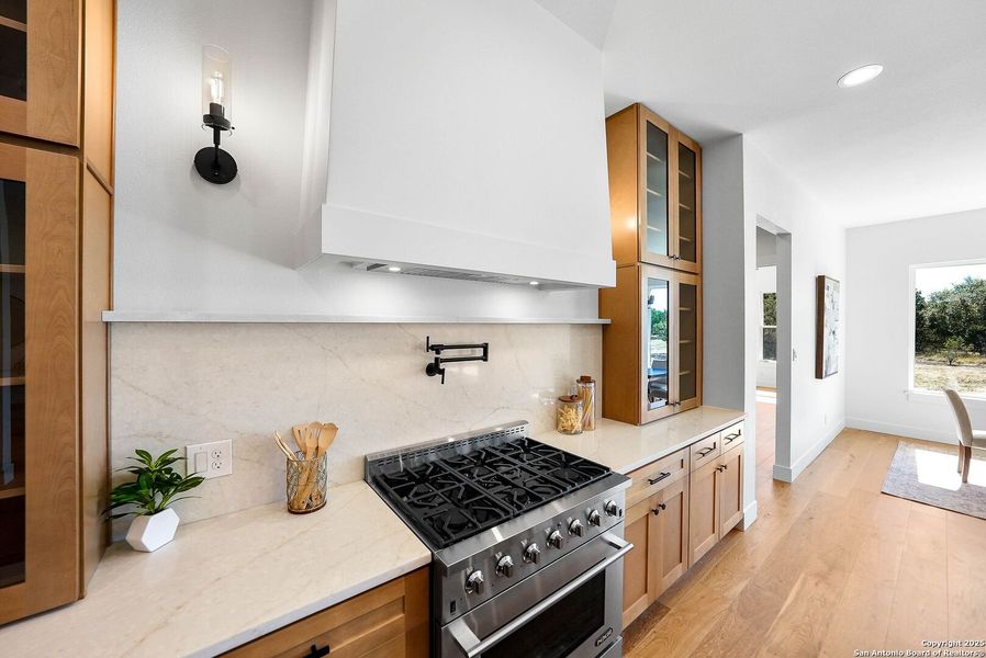 Image 43 of a home in .