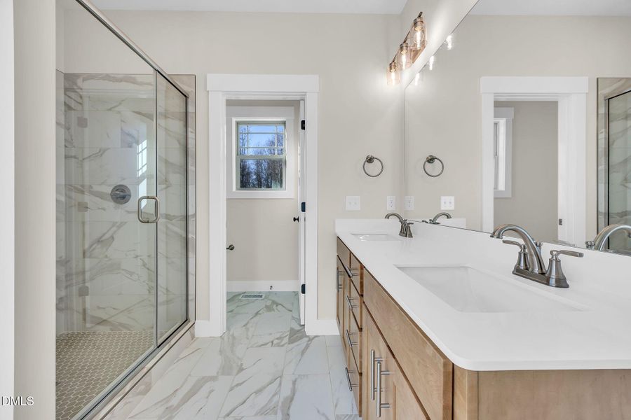 23-web-or-mls-9L1A3322