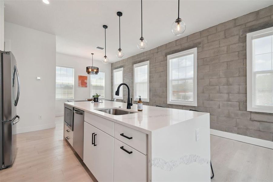 Kitchen - Level 2 Kitchen - Level 2