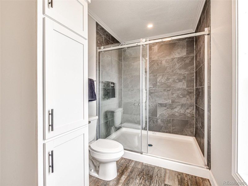 Furnished interior view inside a new home in , Cañon City (Image 13).