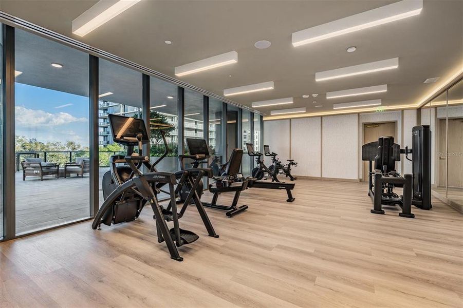 Community amenities in The Ritz-Carlton Residences, Tampa (Image 52).