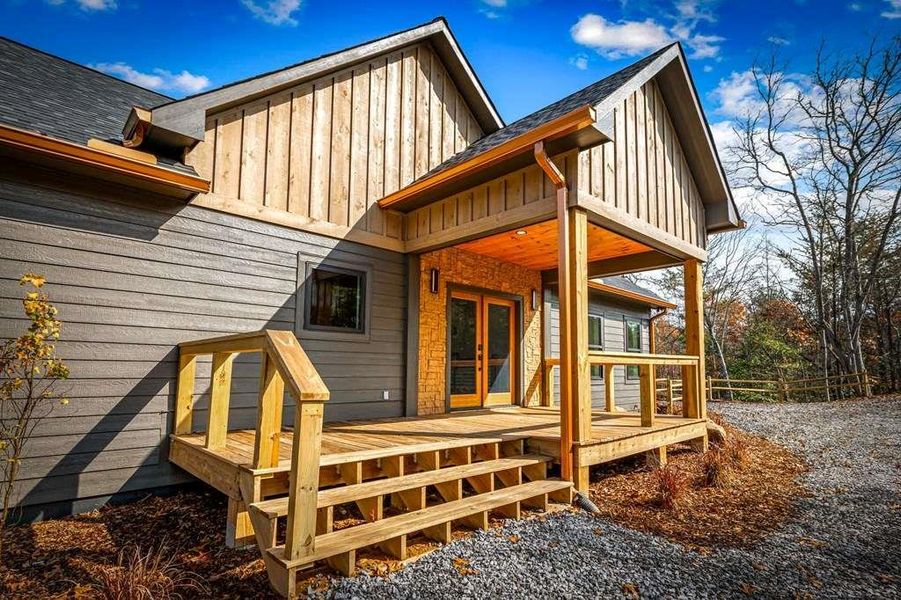 Exterior details and patio area of a home in , Mineral Bluff (Image 29).