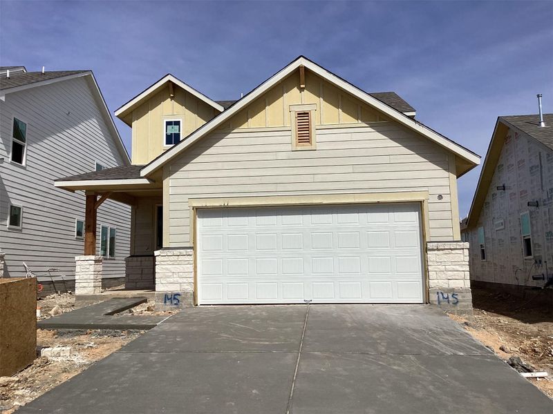 Image 39 of a home in Lariat.