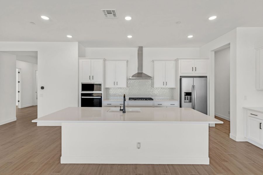 Furnished interior view inside a new home in Mountain View Ranch, Vail (Image 6).