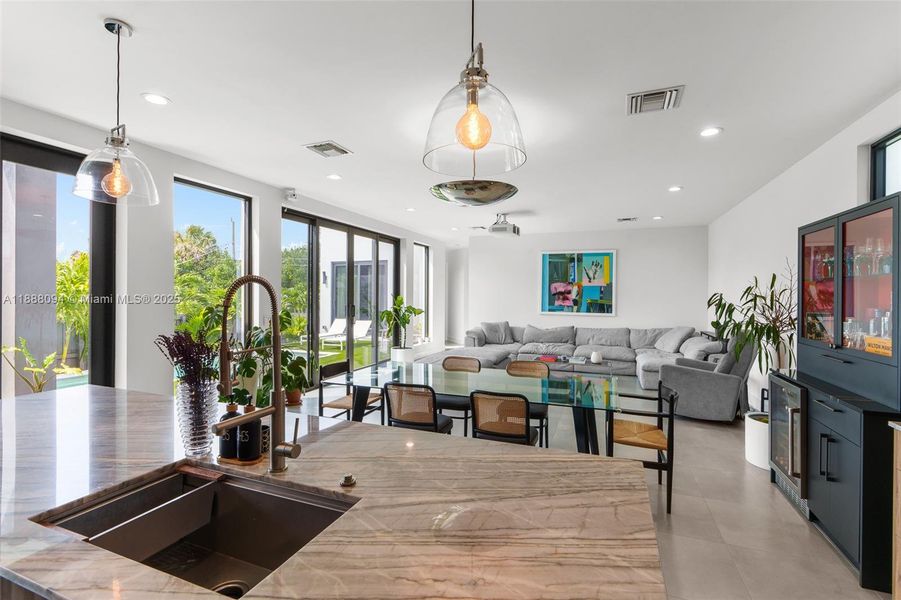 Image 22 of a home in .