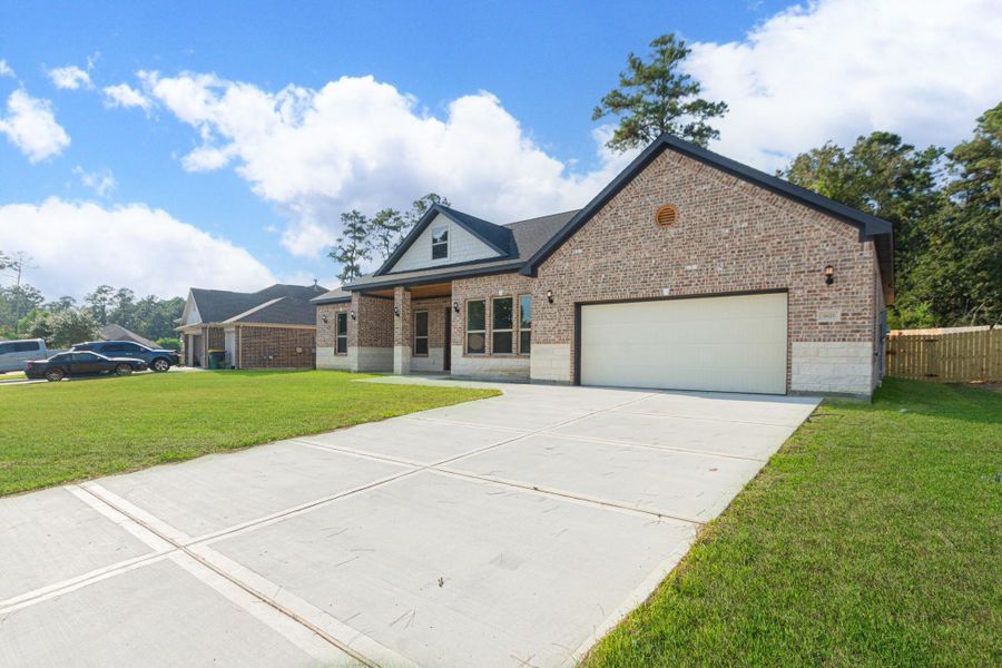 Front exterior of a new home in , Crosby, TX, highlighting curb appeal (Image 21). Front exterior of a new home in , Crosby, TX, highlighting curb appeal (Image 21).